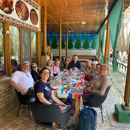 Central Park Hostel Khiva Buitenkant foto