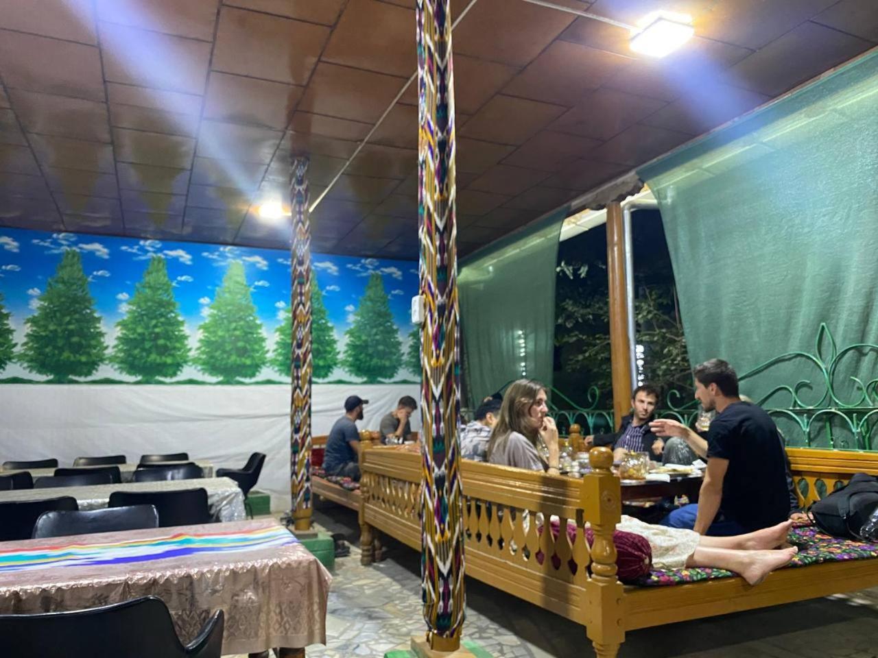 Central Park Hostel Khiva Buitenkant foto