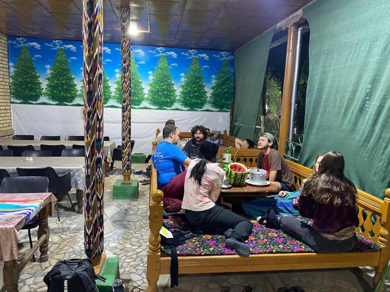 Central Park Hostel Khiva Buitenkant foto