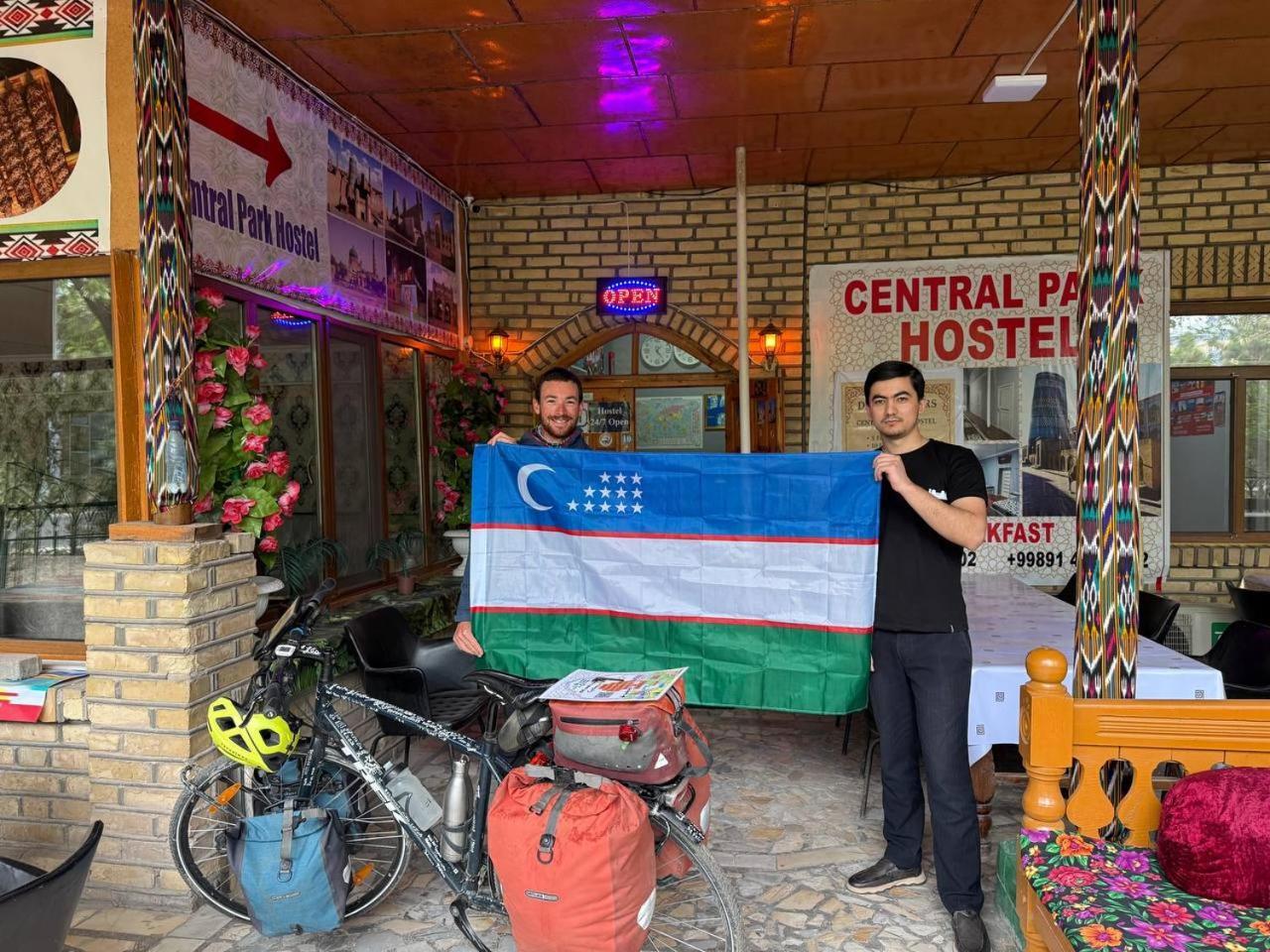 Central Park Hostel Khiva Buitenkant foto